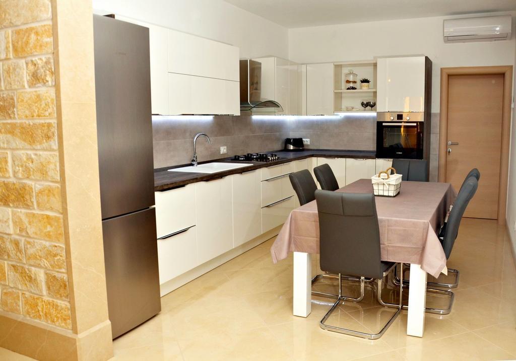 Apartment Luna ポスティレ エクステリア 写真