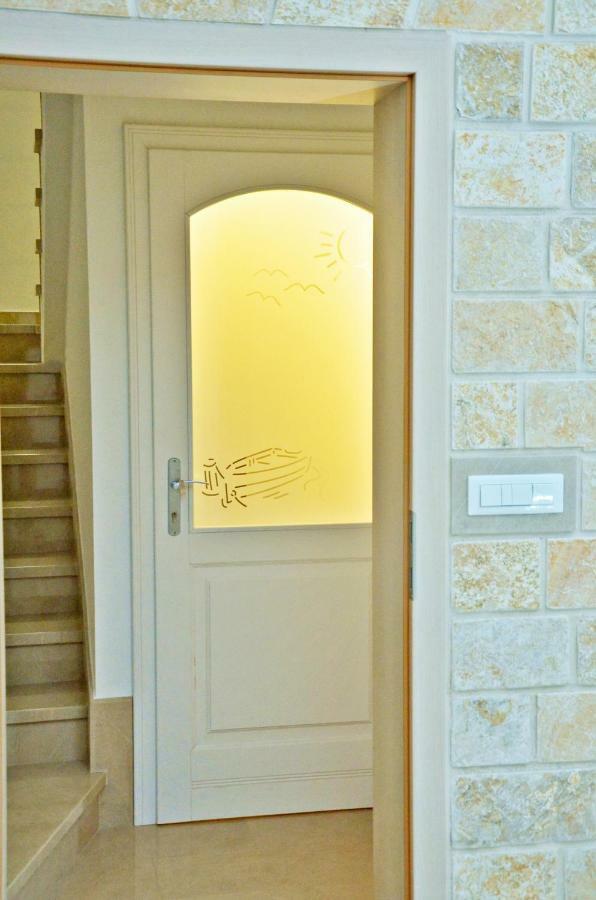 Apartment Luna ポスティレ エクステリア 写真